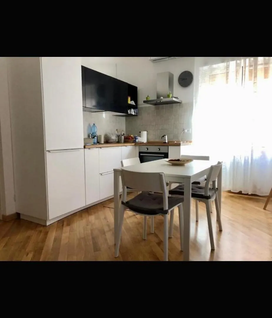 La Casa Di Marta E Francesco Apartment Rome
